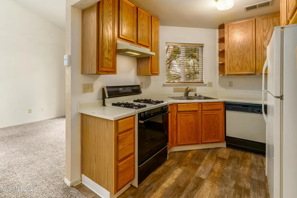 2675 Sycamore Glen Sparks NV 89434