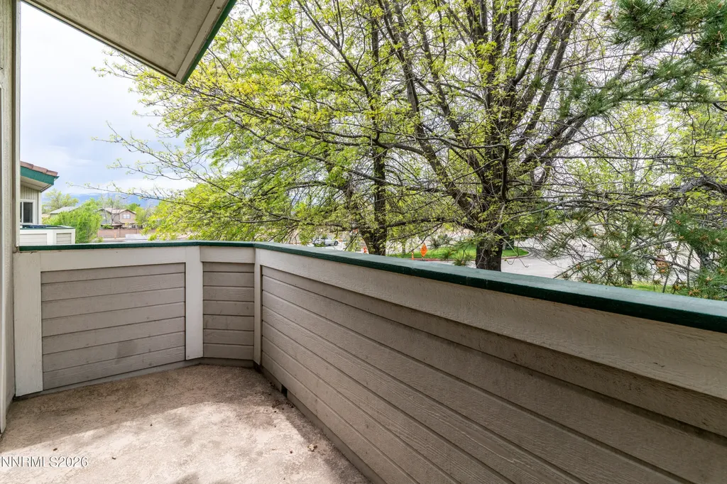 2675 Sycamore Glen Sparks NV 89434