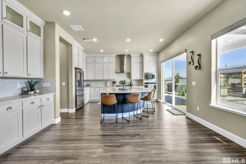1237 Crawford Creek Reno NV 89521