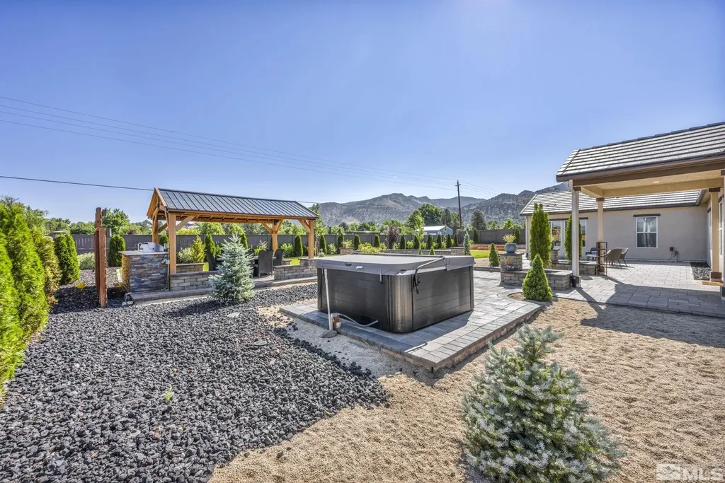 1237 Crawford Creek Reno NV 89521