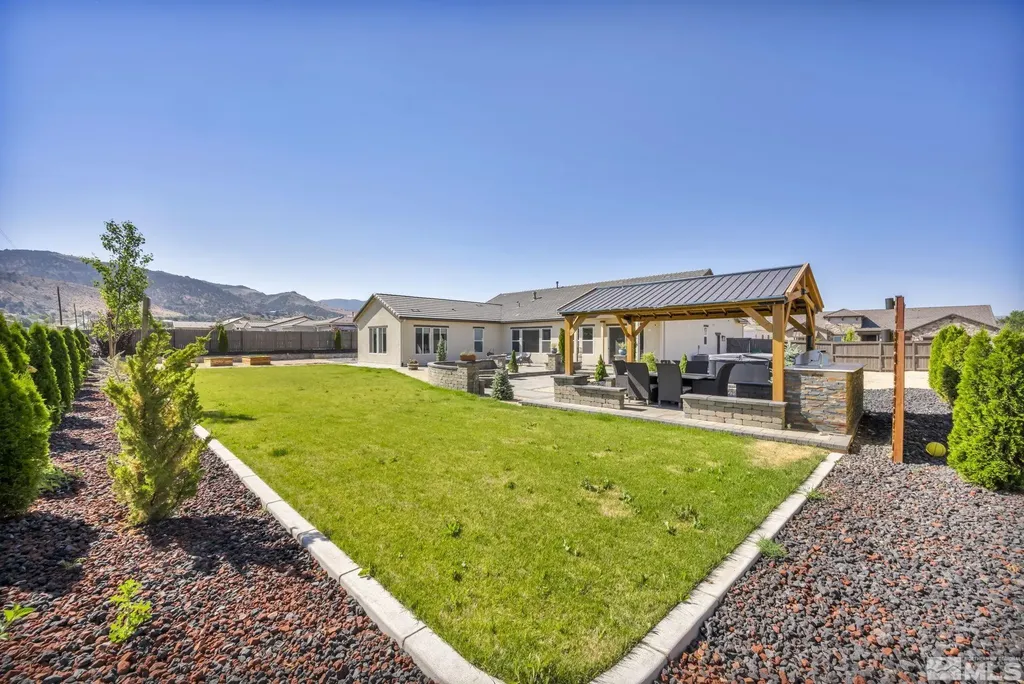1237 Crawford Creek Reno NV 89521
