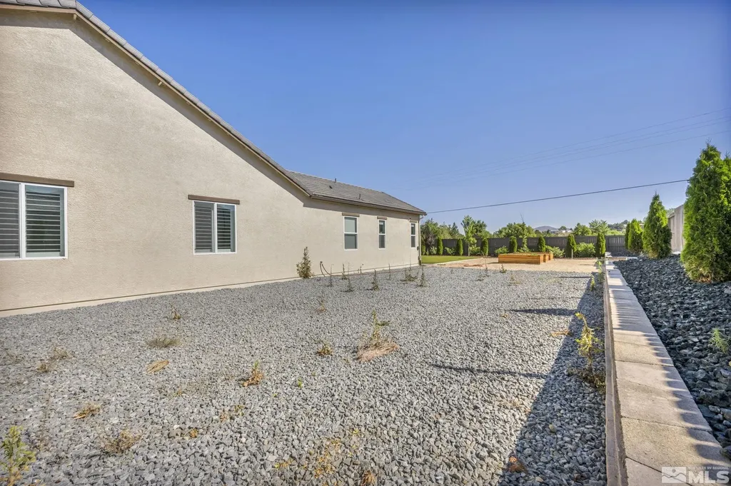 1237 Crawford Creek Reno NV 89521