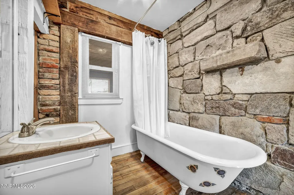 274 L Virginia City NV 89440