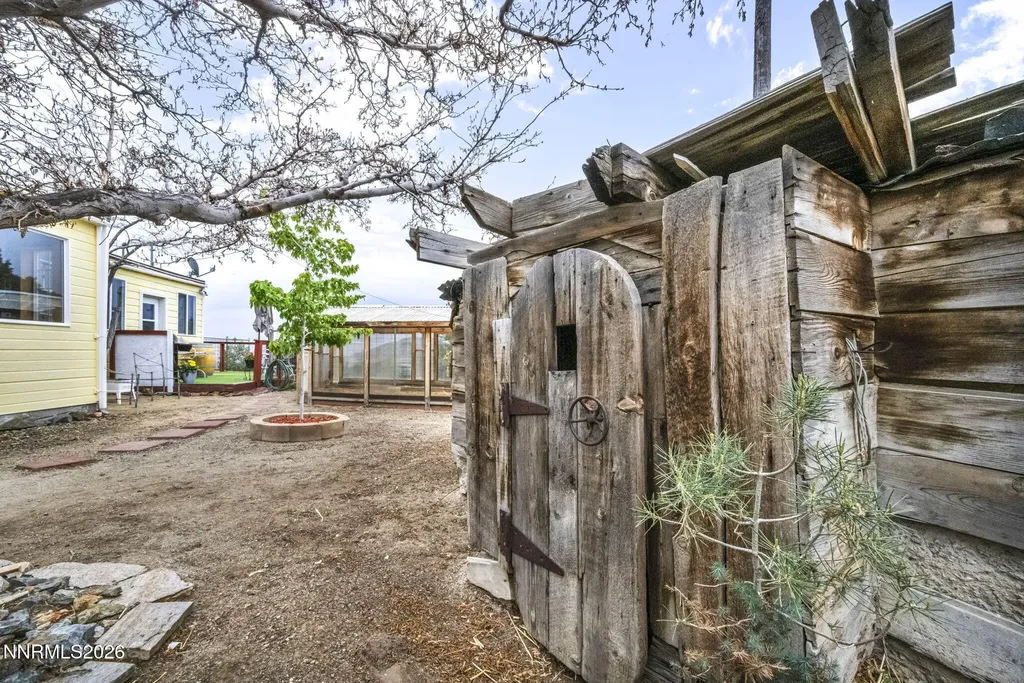 274 L Virginia City NV 89440
