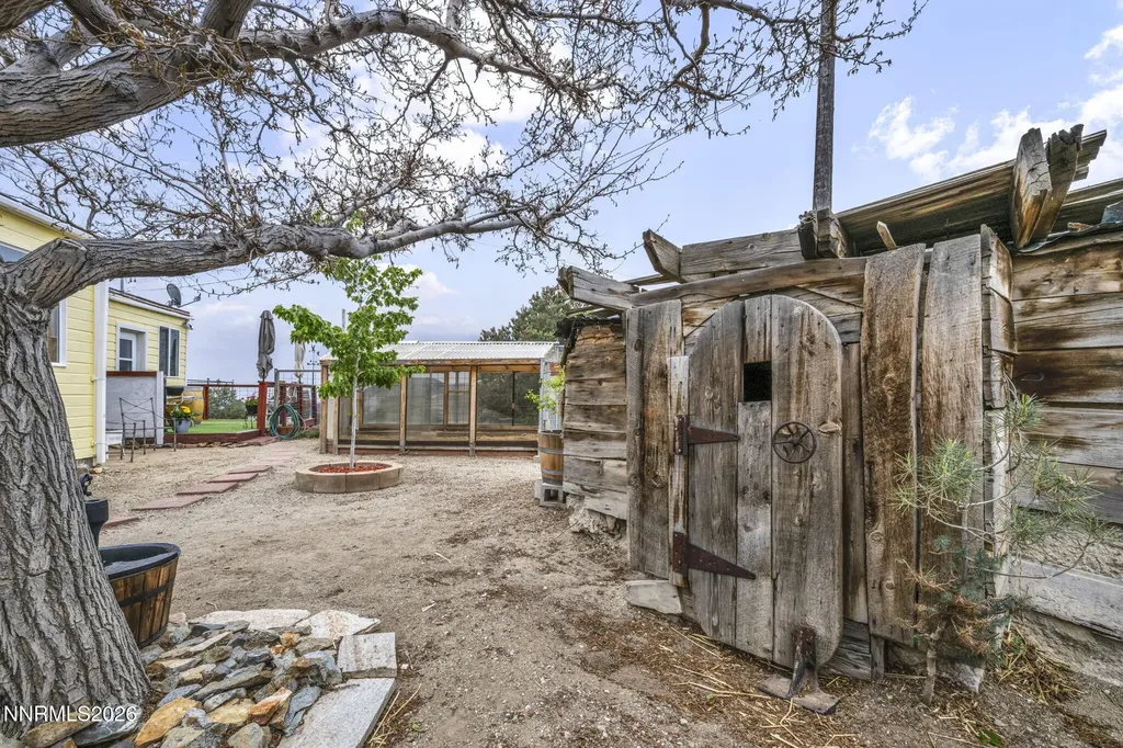 274 L Virginia City NV 89440