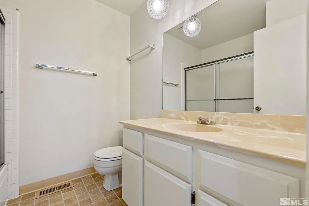 102 Lake Village Stateline NV 89449