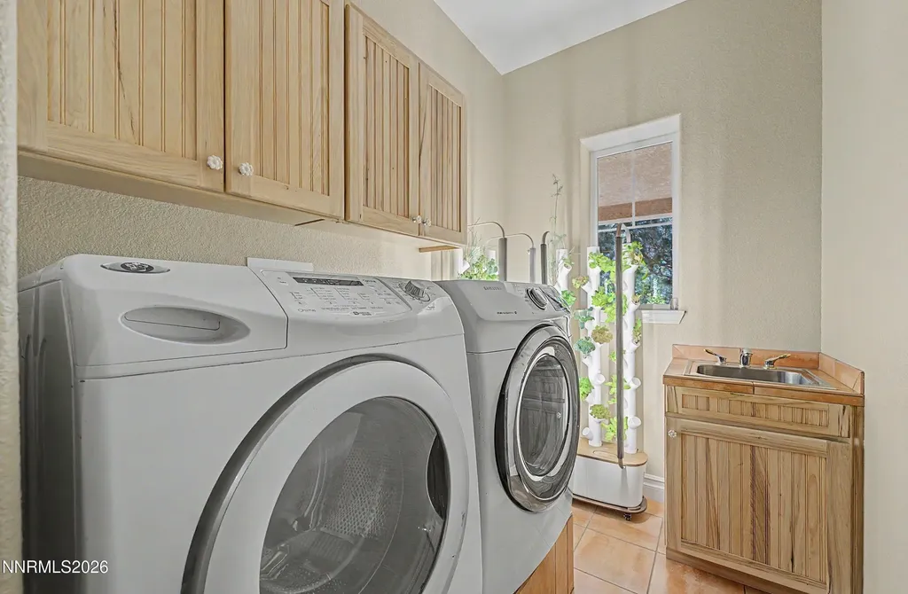 310 Kitts Reno NV 89521
