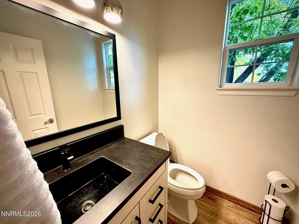 1771 Emerald Bay Reno NV 89521