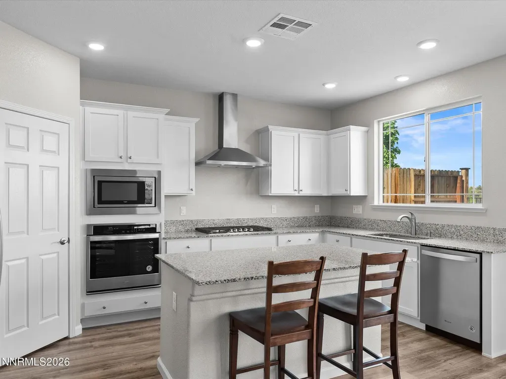 14114 Glowing Amber Reno NV 89511
