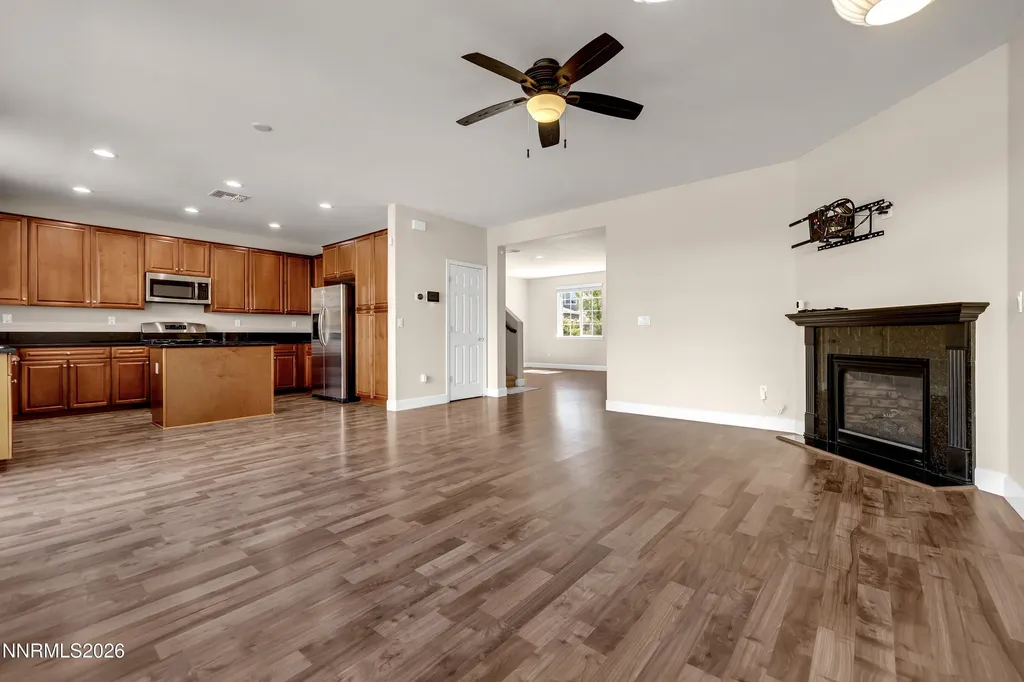 2655 Peavine Creek Reno NV 89523