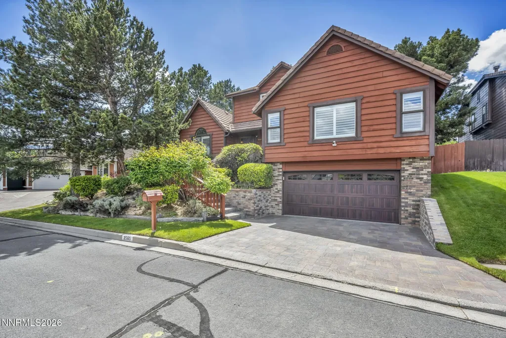 2565 Bryce Canyon Reno NV 89509