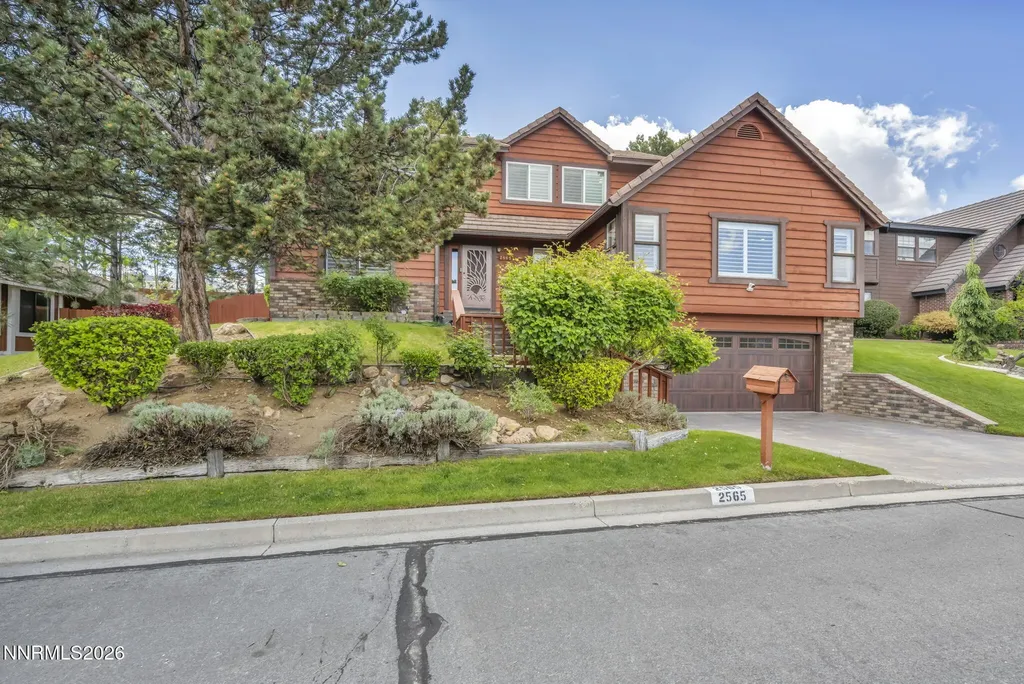 2565 Bryce Canyon Reno NV 89509