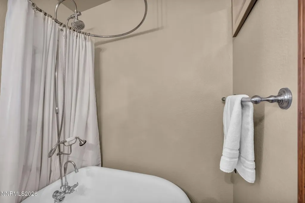 2565 Bryce Canyon Reno NV 89509