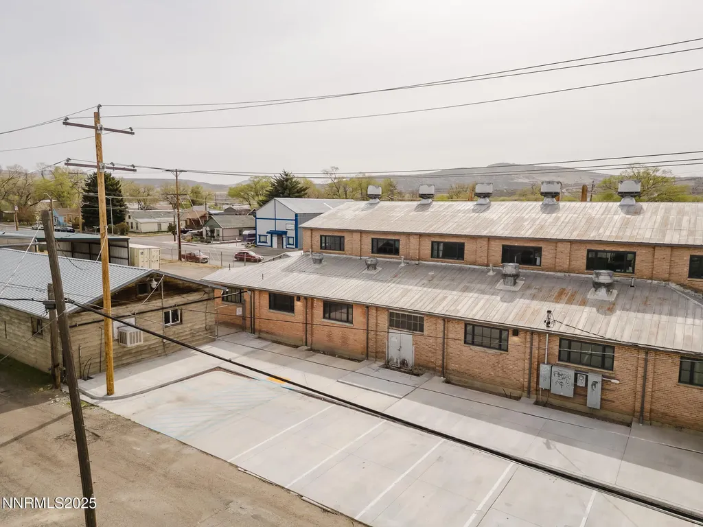 240 7th Elko NV 89801