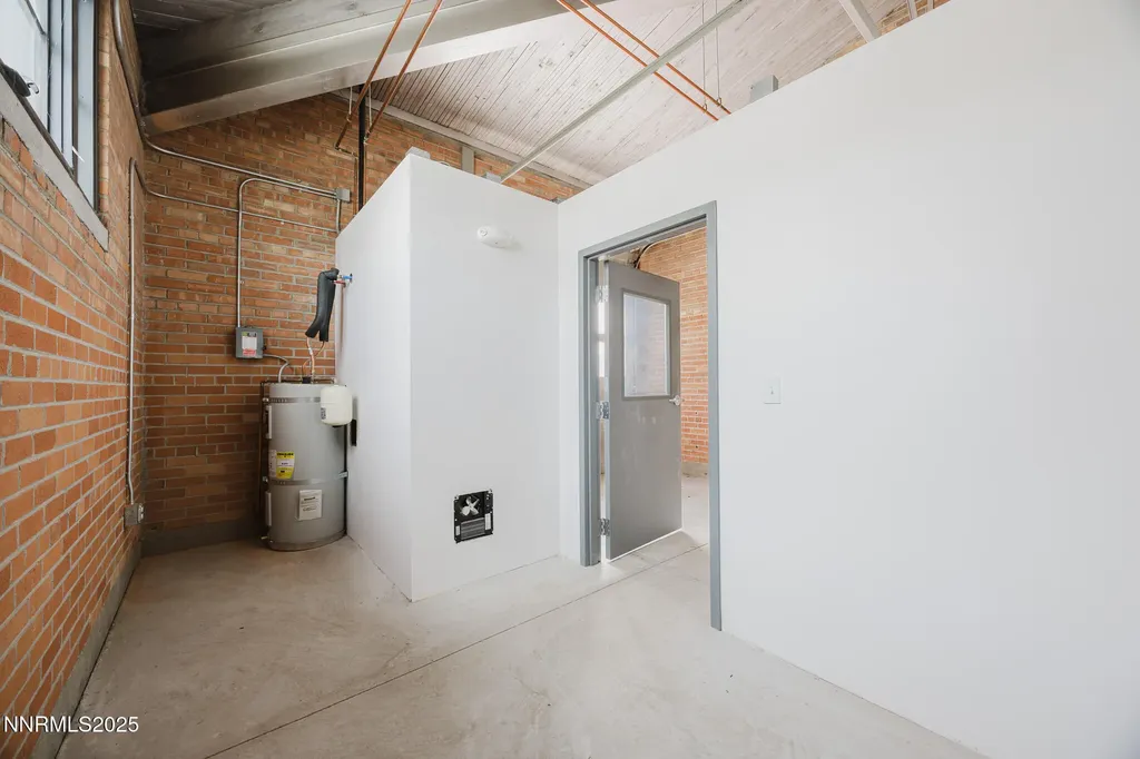 240 7th Elko NV 89801