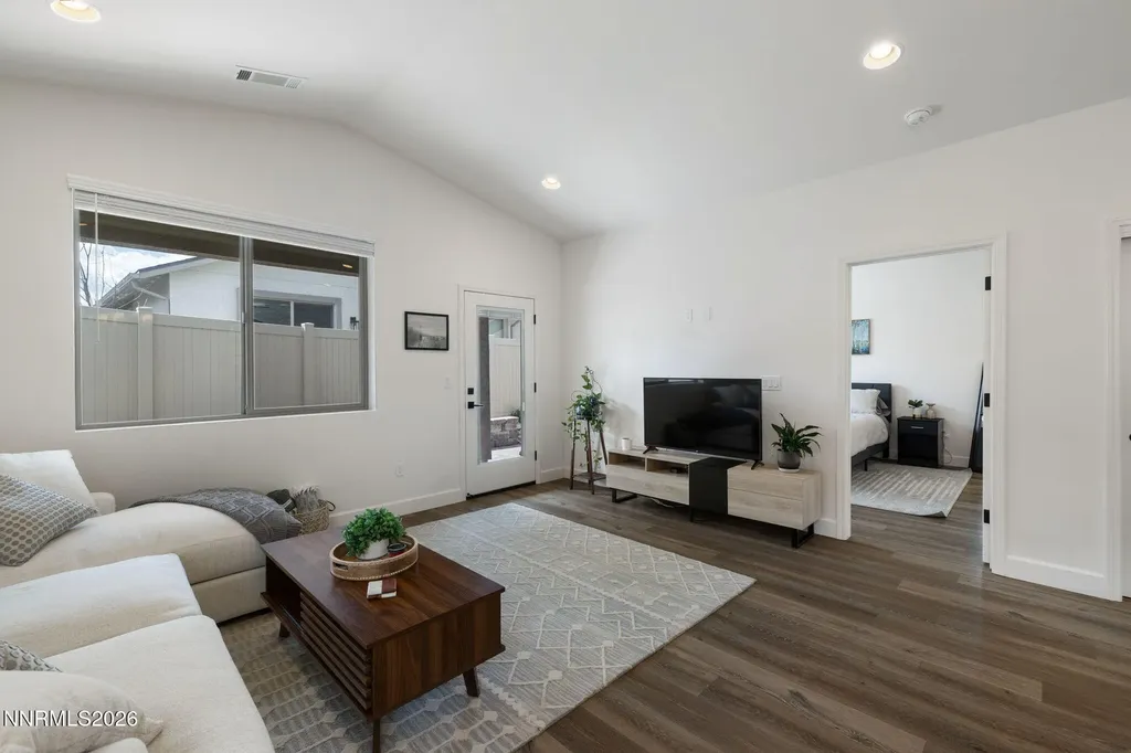 10765 Farmstead Reno NV 89521