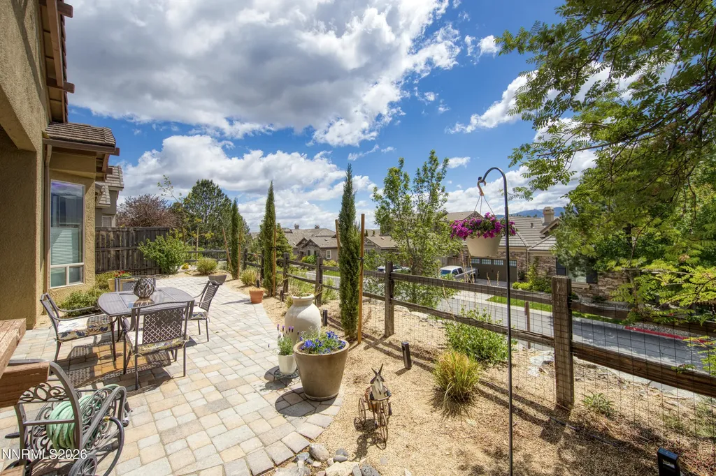8788 Lynrock Reno NV 89523