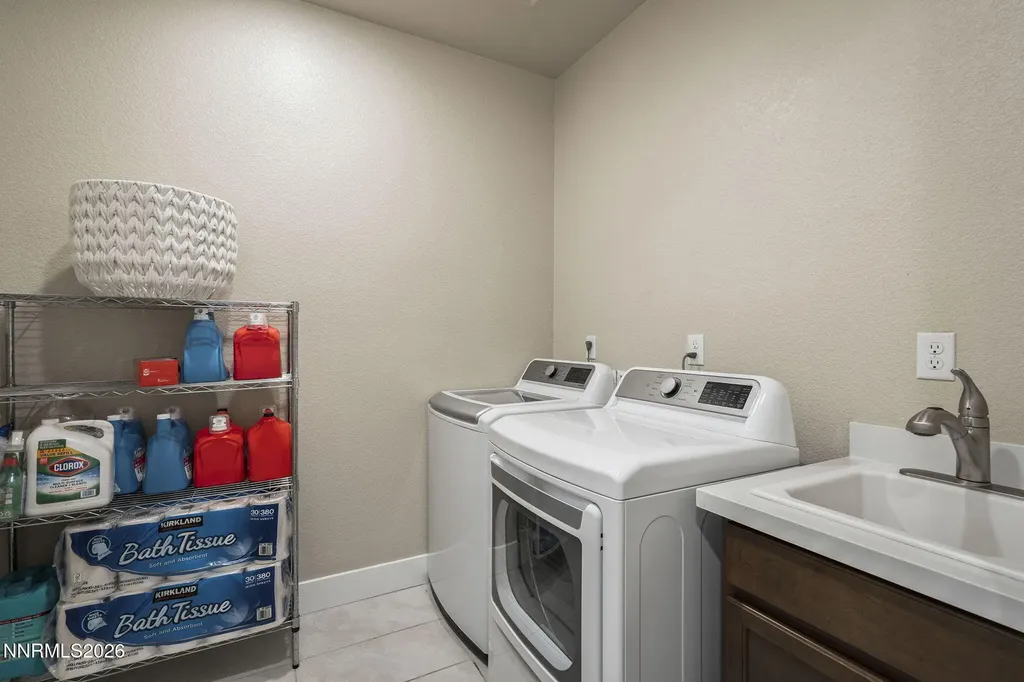 7766 Enclave Key Reno NV 89506