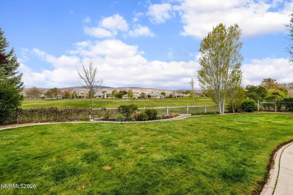 7390 La Costa Sparks NV 89436