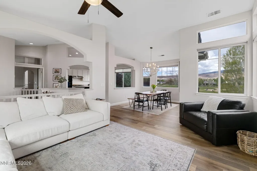 7390 La Costa Sparks NV 89436