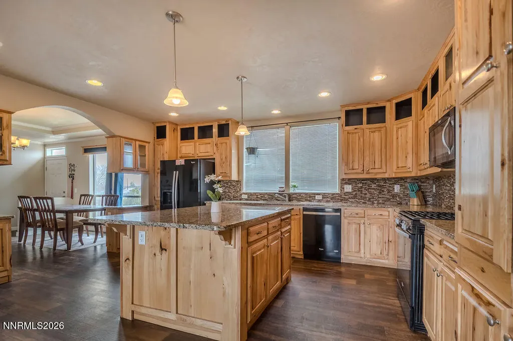 3455 Cypress Silver Springs NV 89429