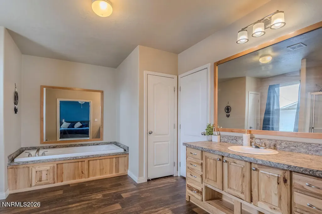 3455 Cypress Silver Springs NV 89429
