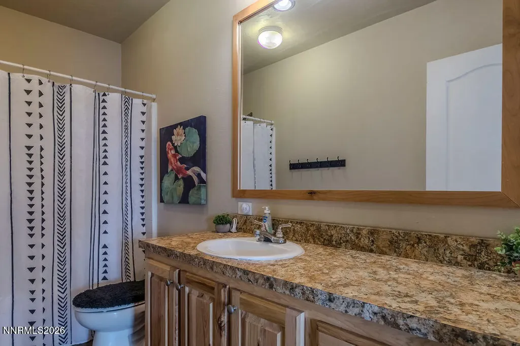 3455 Cypress Silver Springs NV 89429