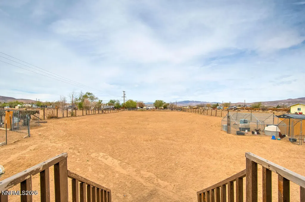 3455 Cypress Silver Springs NV 89429