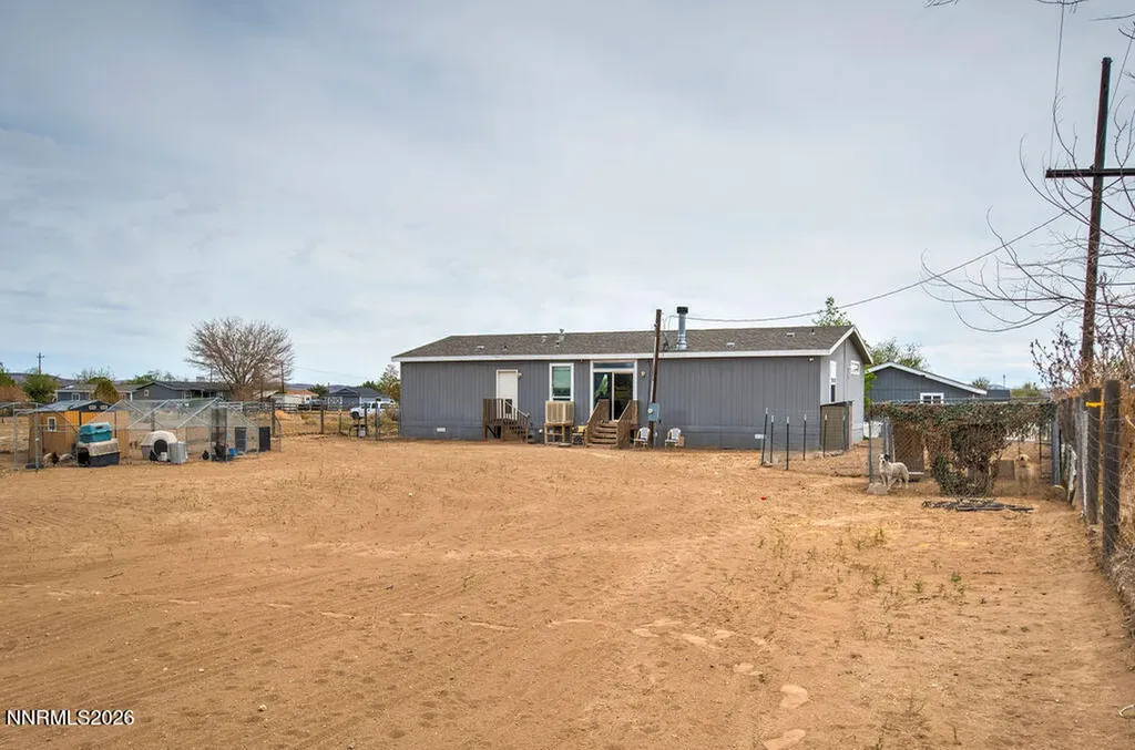 3455 Cypress Silver Springs NV 89429