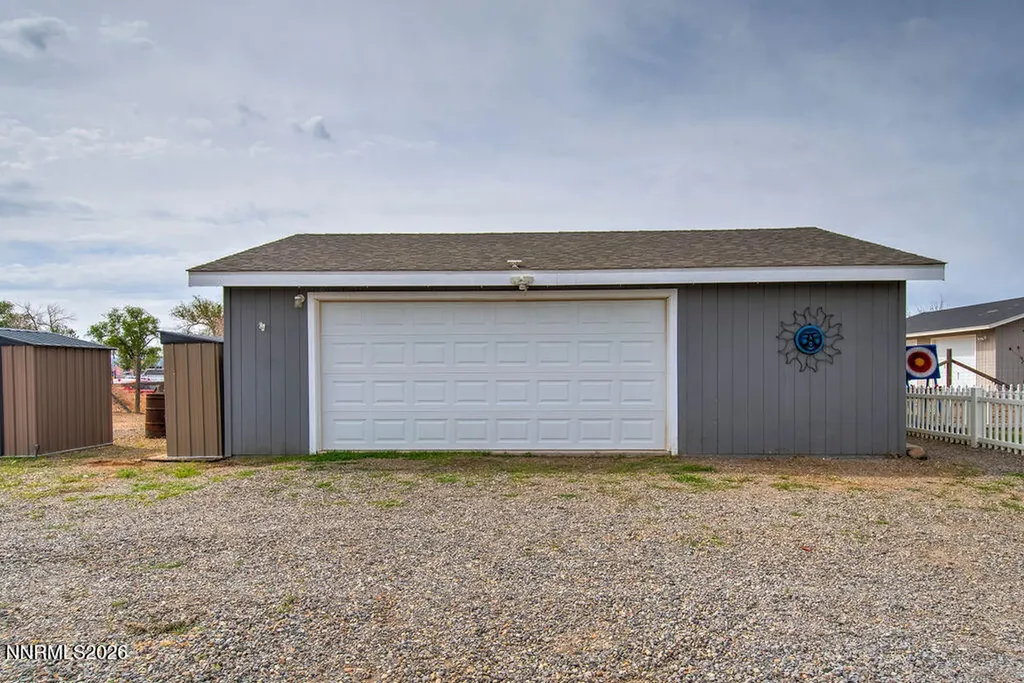 3455 Cypress Silver Springs NV 89429
