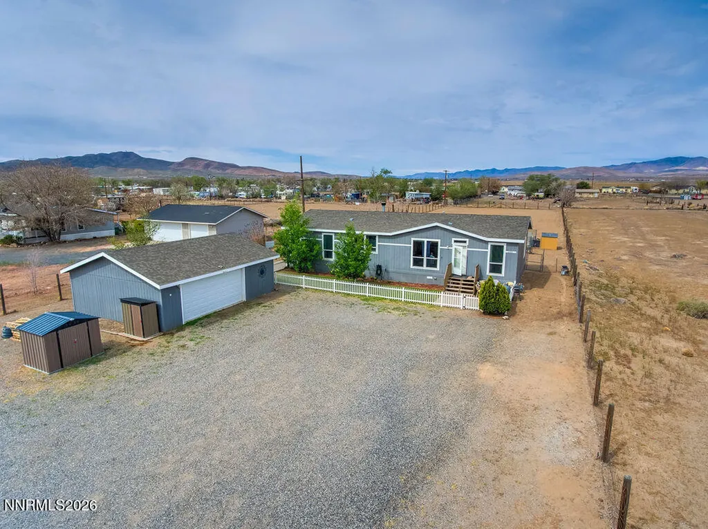 3455 Cypress Silver Springs NV 89429