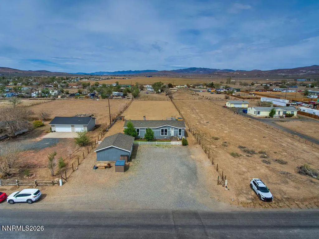 3455 Cypress Silver Springs NV 89429