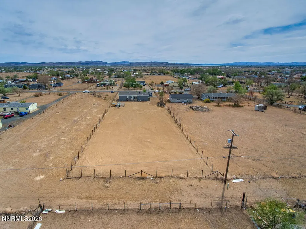 3455 Cypress Silver Springs NV 89429