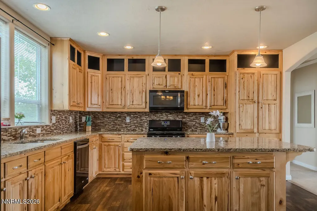 3455 Cypress Silver Springs NV 89429