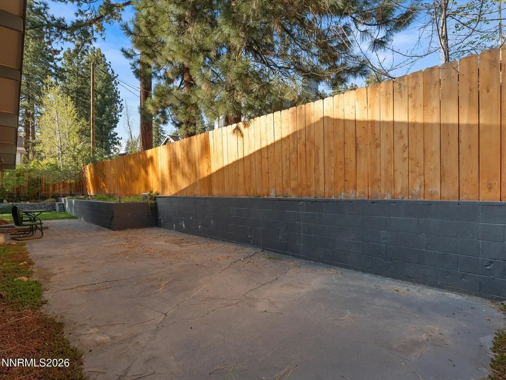 611 Freel Zephyr Cove NV 89448