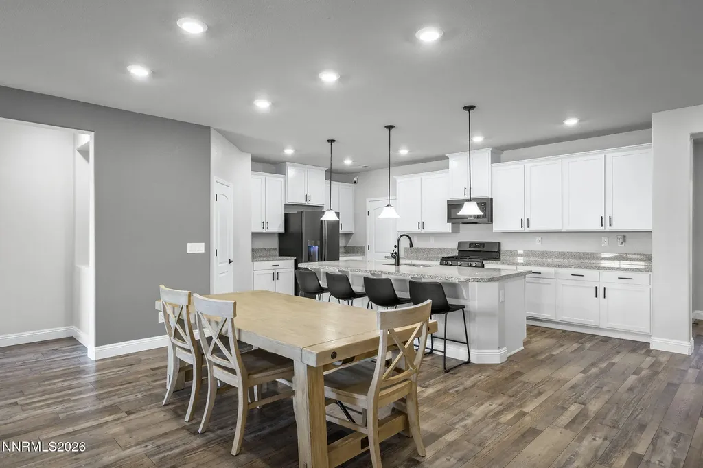 1115 Iron King Spanish Springs NV 89441