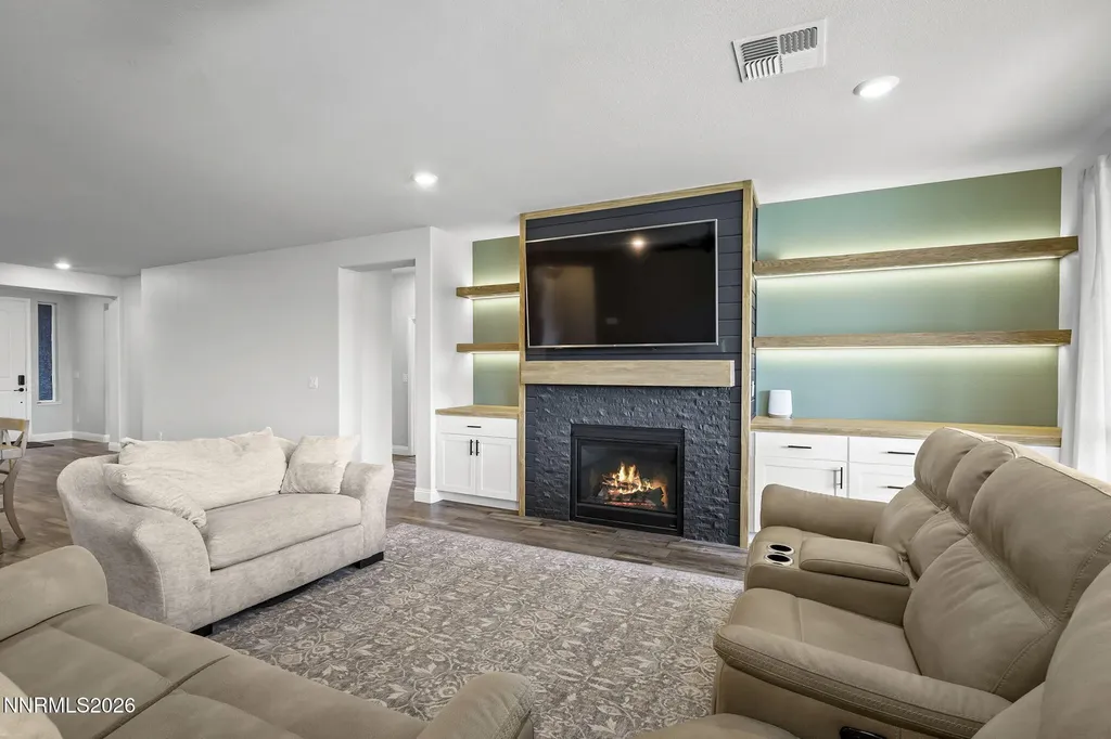 1115 Iron King Spanish Springs NV 89441
