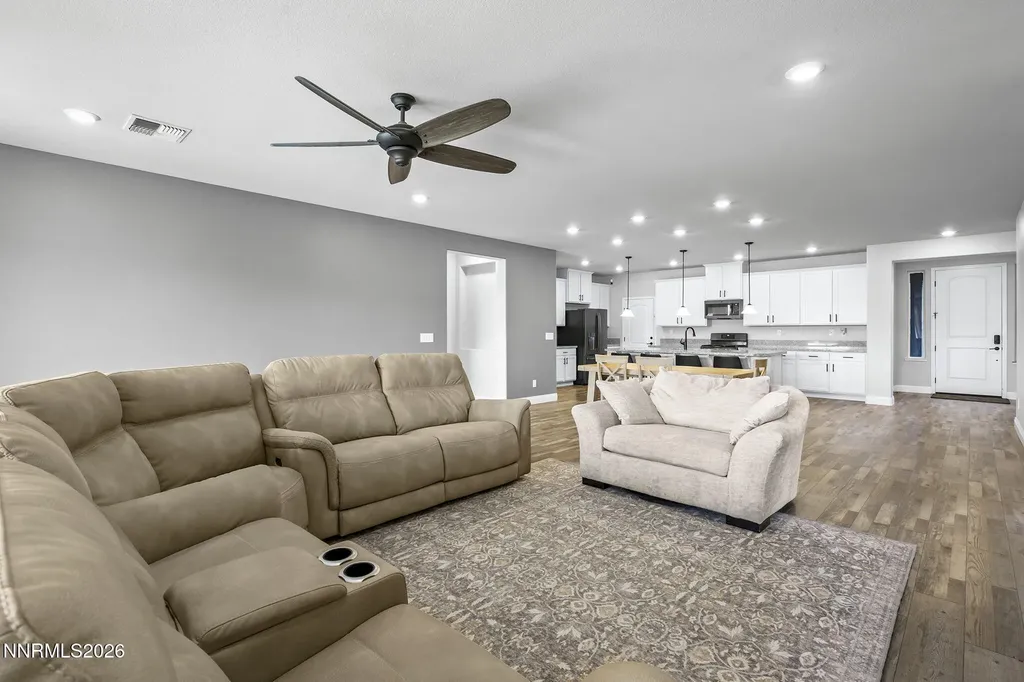 1115 Iron King Spanish Springs NV 89441
