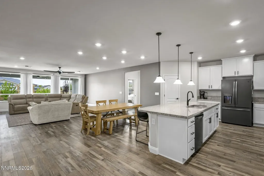 1115 Iron King Spanish Springs NV 89441