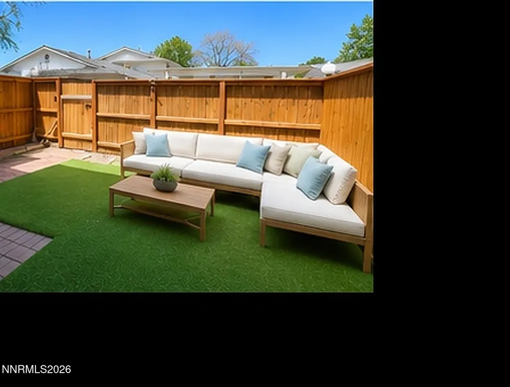909 Mesa Ridge Sparks NV 89434