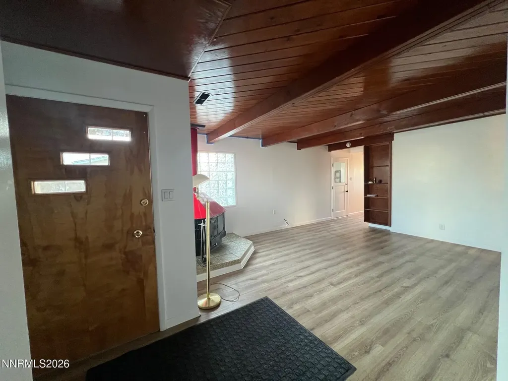 117 4th Hawthorne NV 89415
