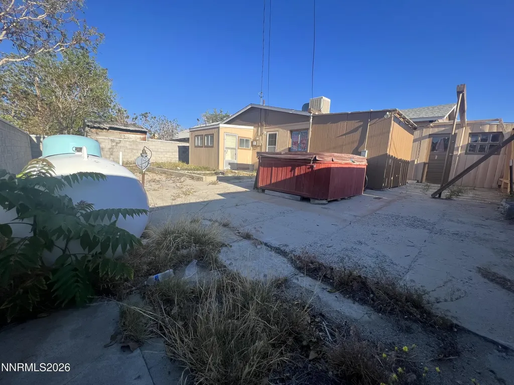 117 4th Hawthorne NV 89415