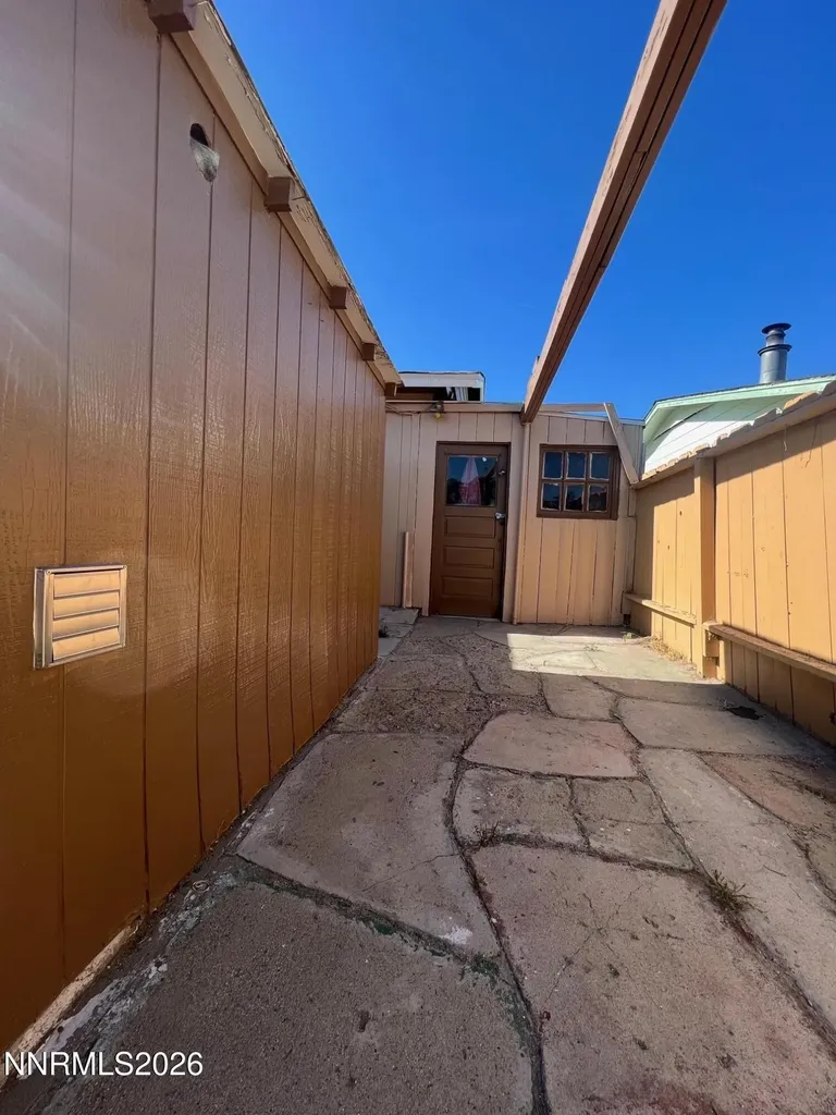 117 4th Hawthorne NV 89415