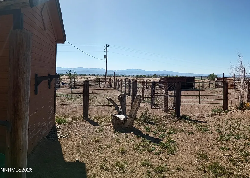 41 Bonanza Yerington NV 89447