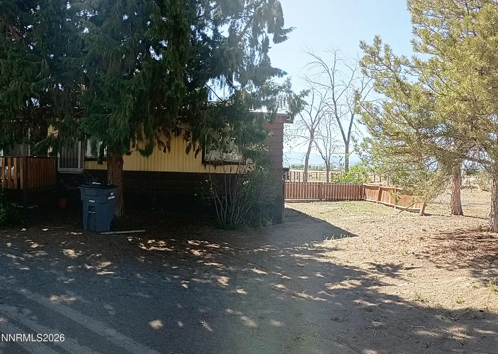 41 Bonanza Yerington NV 89447