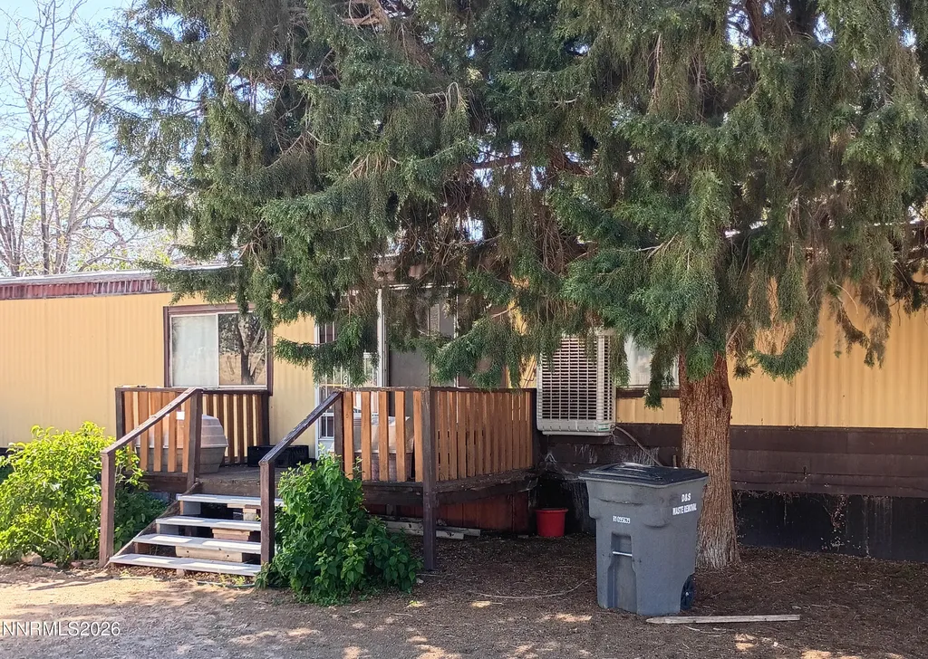 41 Bonanza Yerington NV 89447