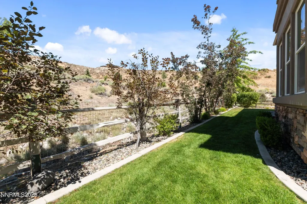 2395 Ridge Field Reno NV 89523
