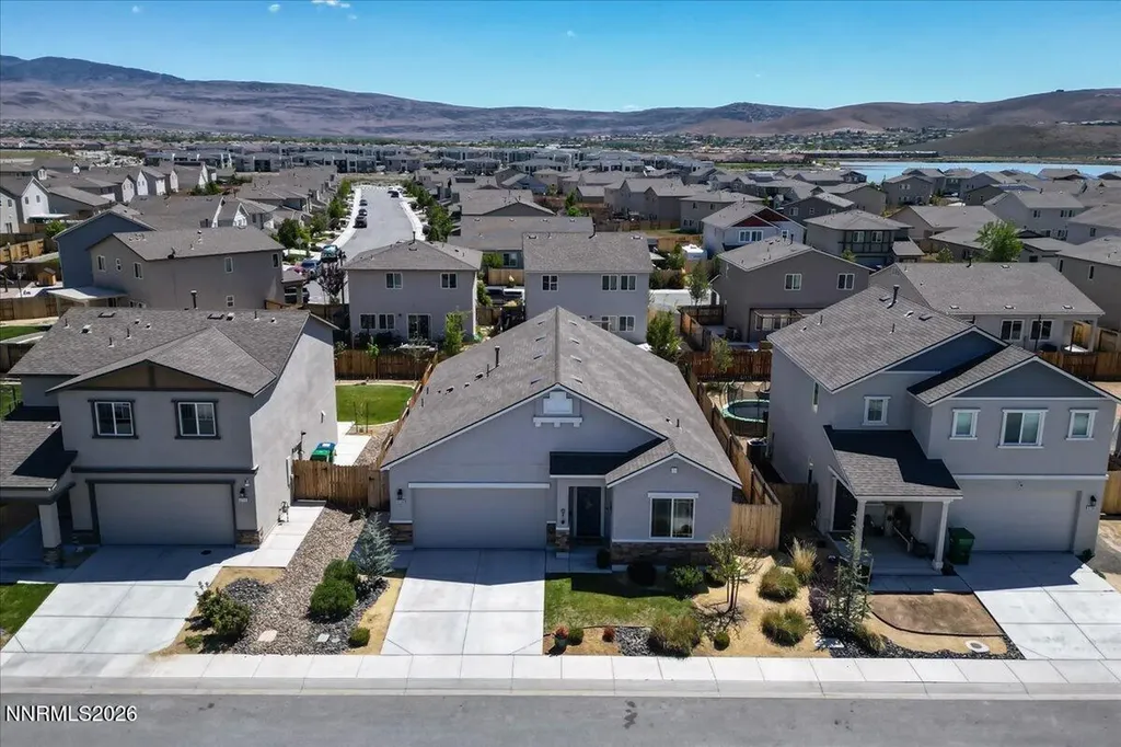 6738 Coyote Call Sparks NV 89436