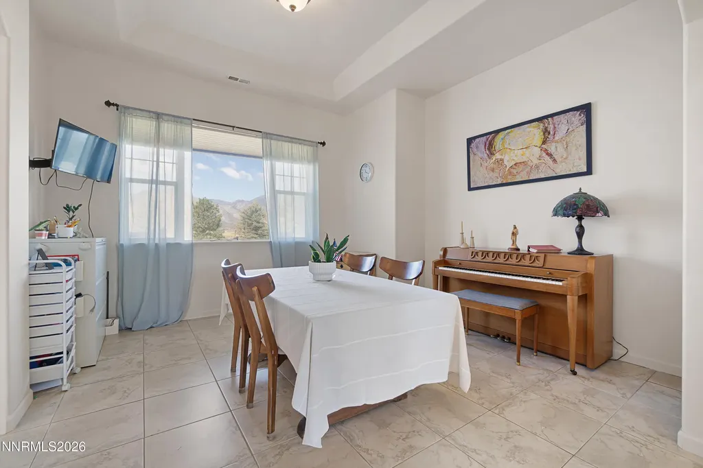 60 Hawk View Wellington NV 89444