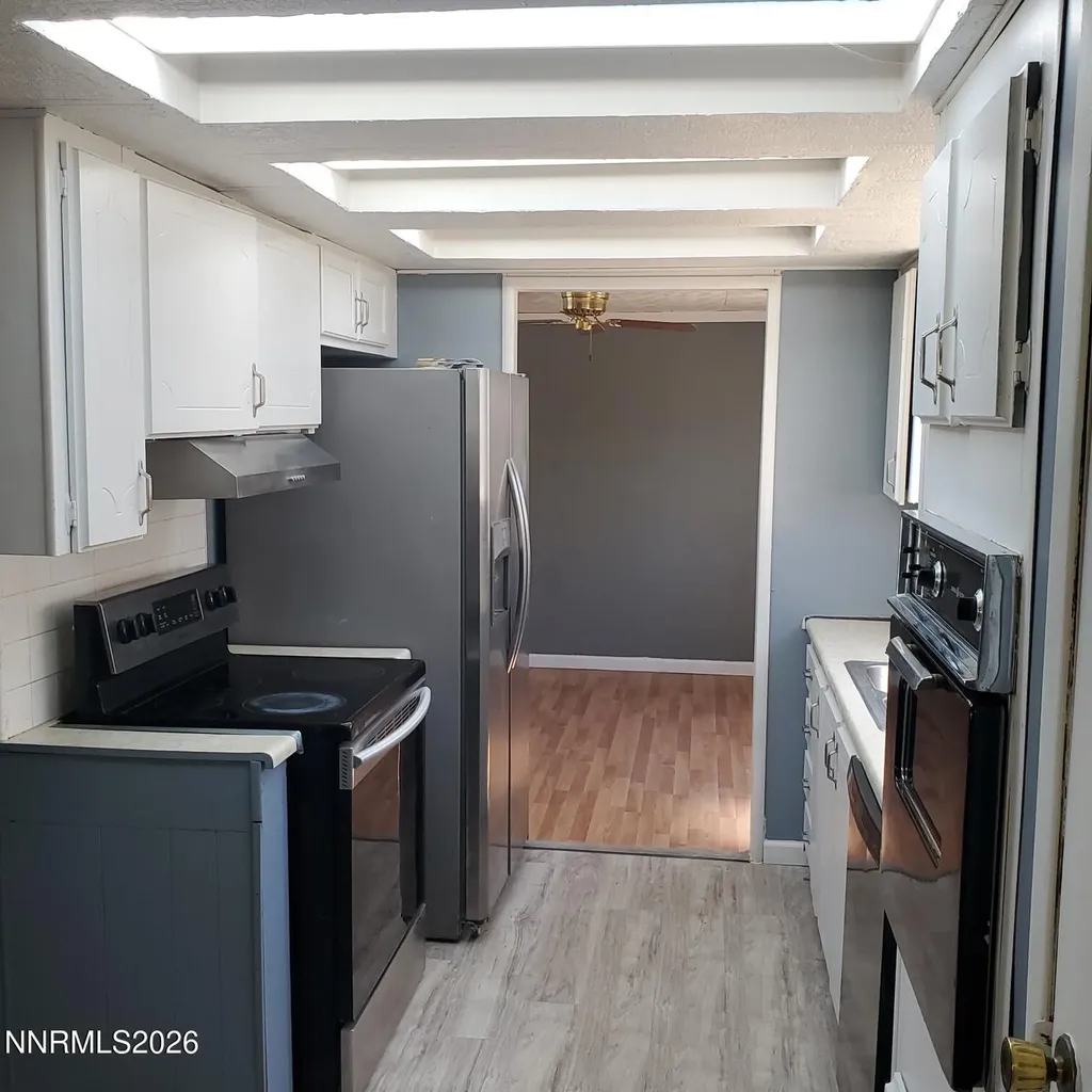 440 N Hawthorne NV 89415